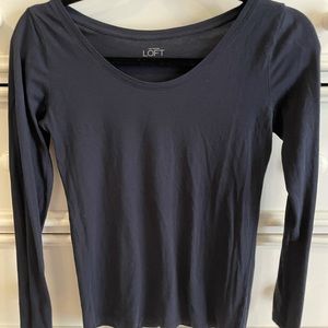 Ann Taylor Loft - Long Sleeve Shirt in Navy, XS